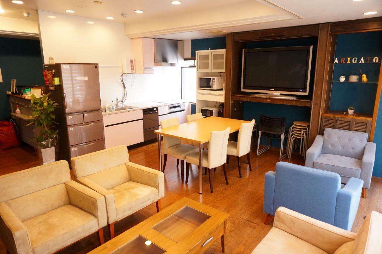 Guesthouse Arigato ฮิโรชิม่า ภายนอก รูปภาพ